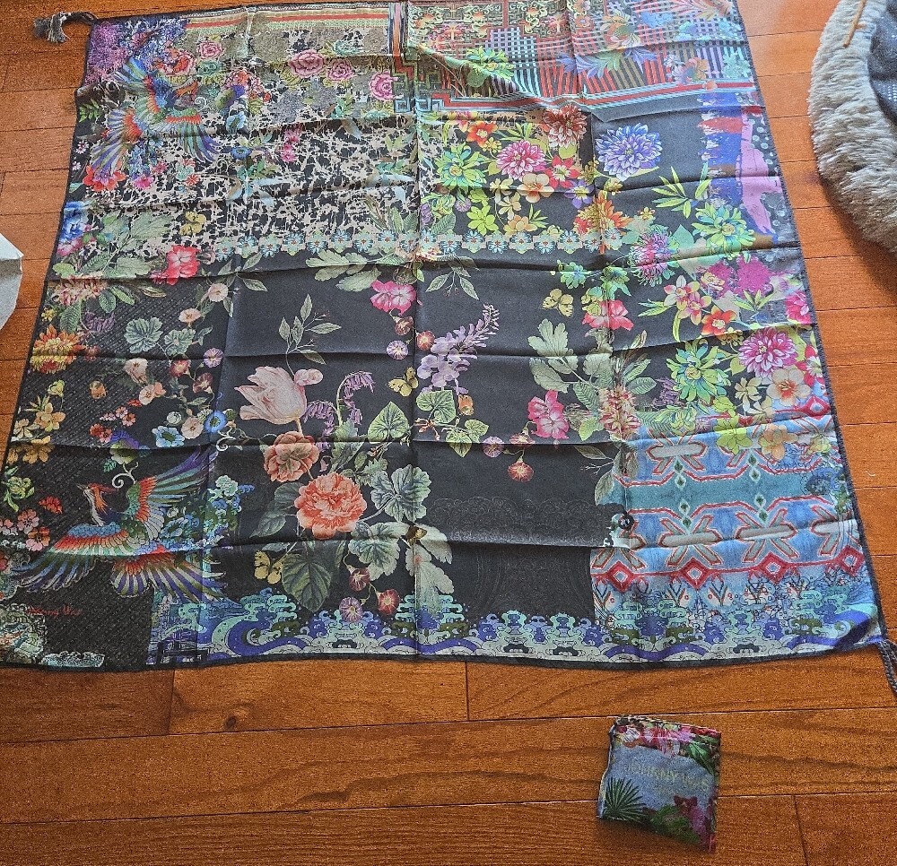 Johnny Was 100% Silk DreamerBlack Floral & Paisley Garden Scarve & Foldable Tote - Picture 4 of 8